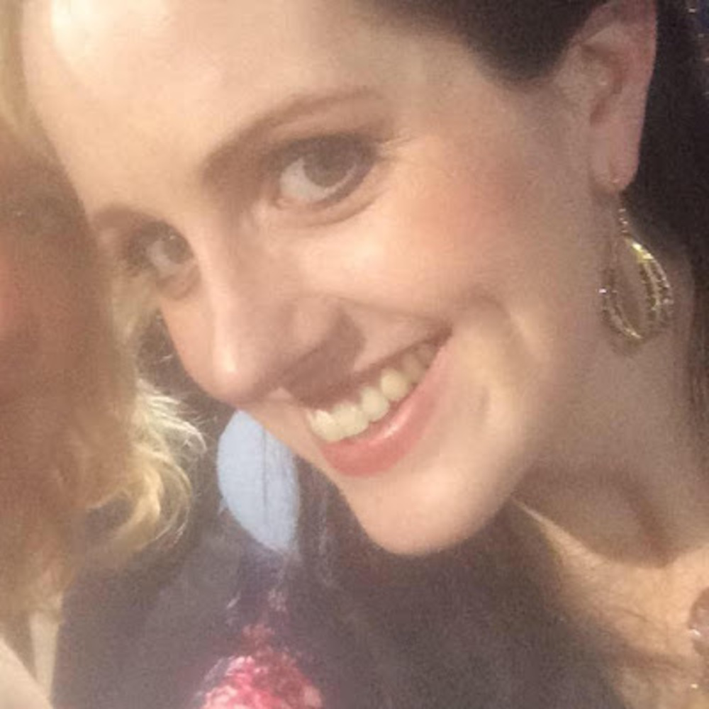 Meet your Posher, Lori